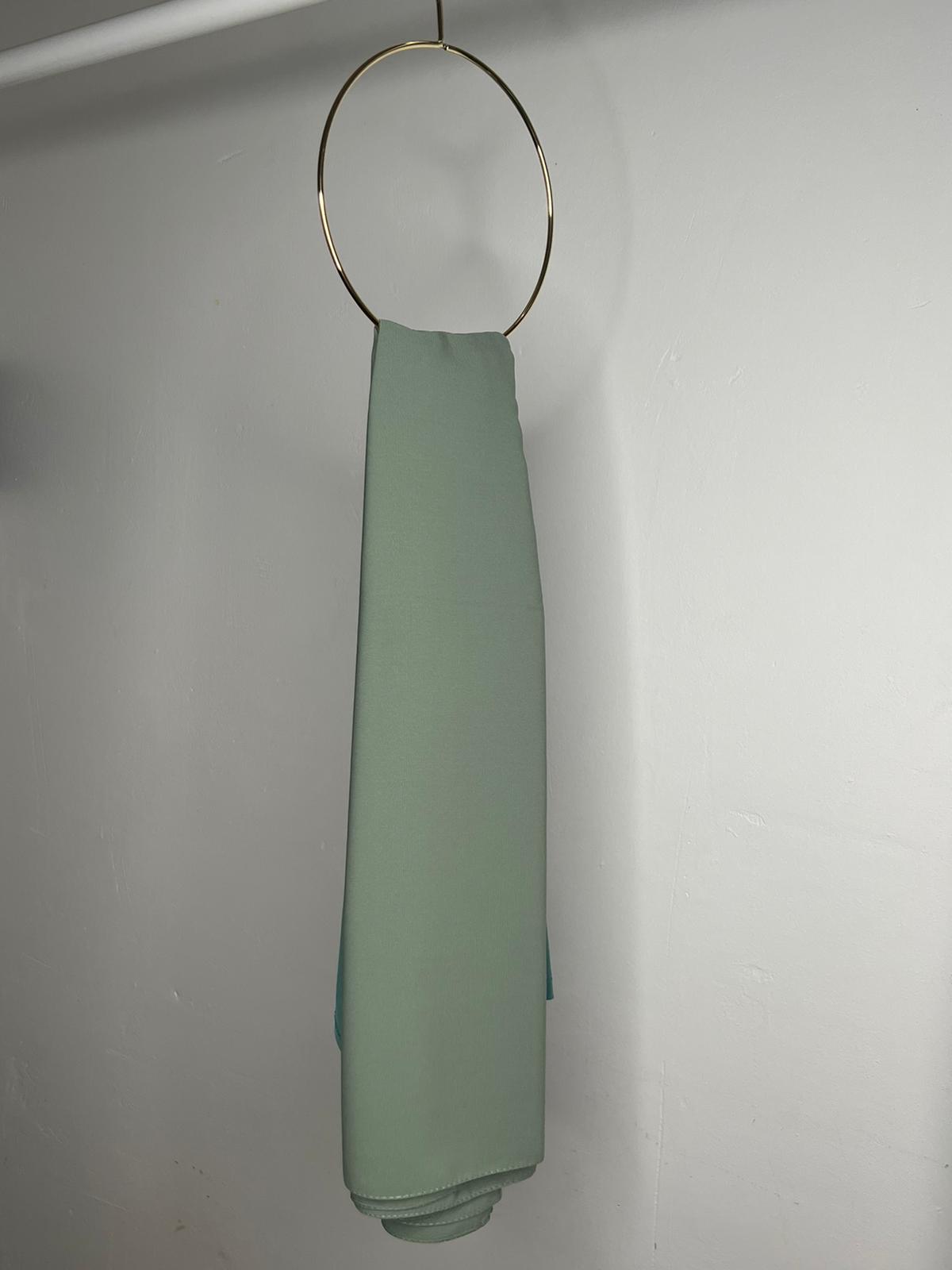 03b4dd68-20f1-443b-8ebd-394984522270 voile enfilable