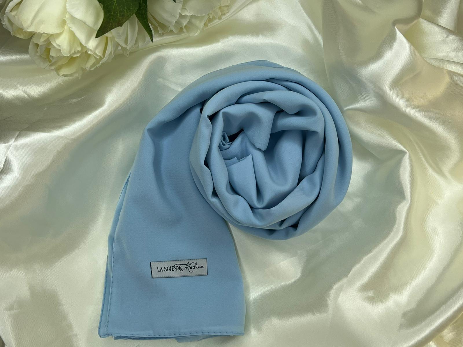 Soie de Médine bleu ciel soie de Médine bleu ciel