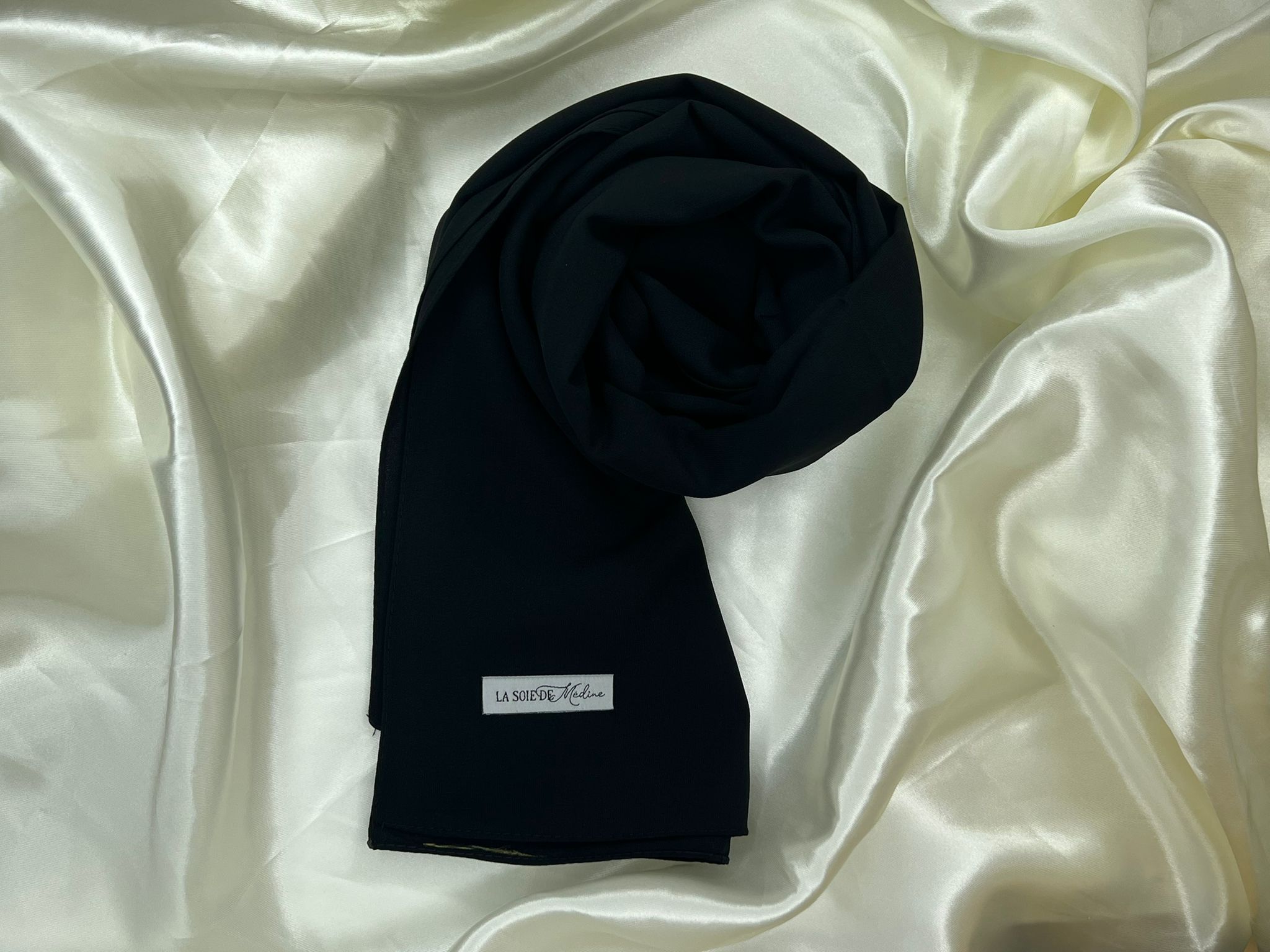 soie de médine noir soie de médine Noir