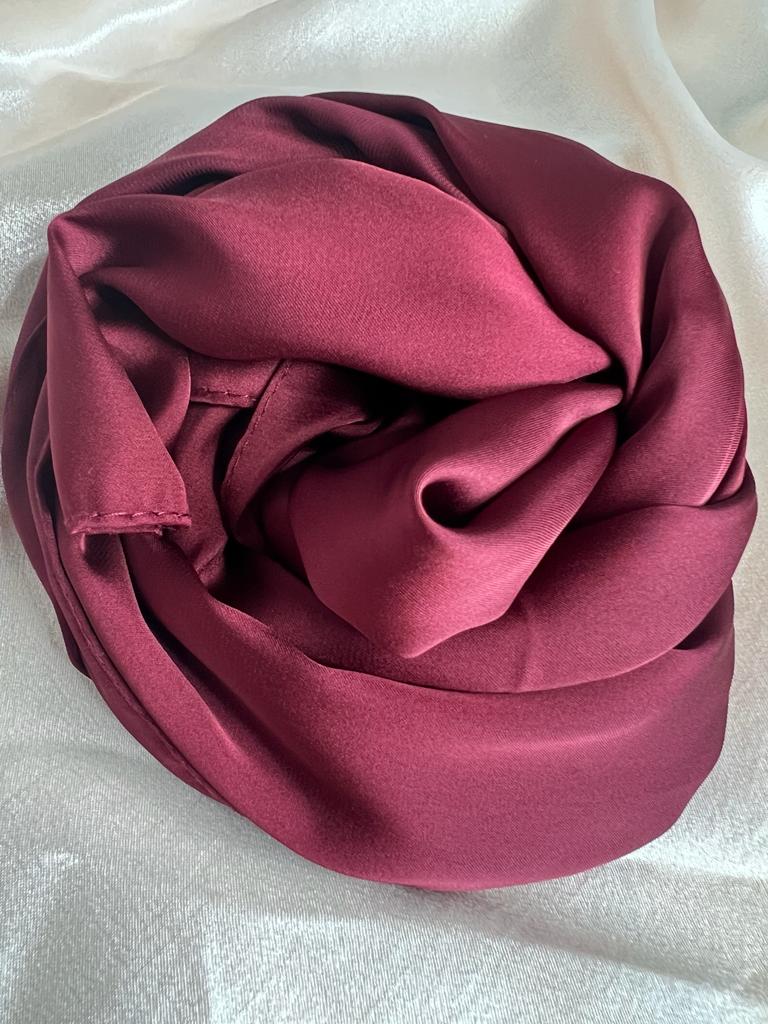 hijab satin rouge bordeaux